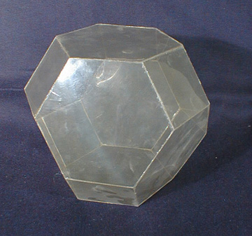 Truncated octahedron.jpg